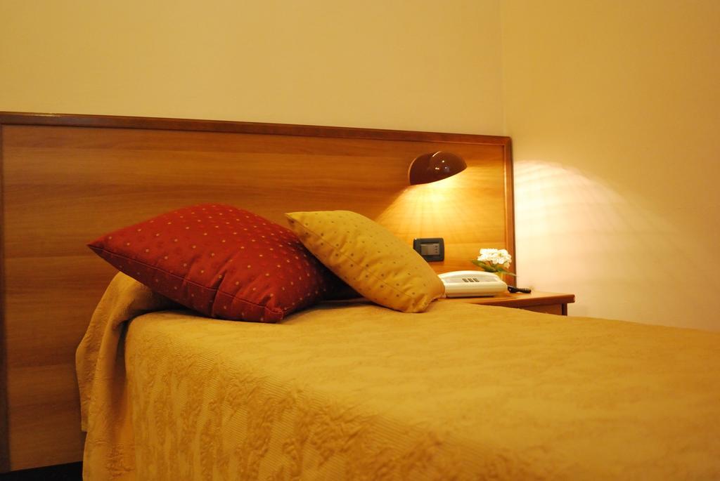 Hotel Galleano Laigueglia Bilik gambar