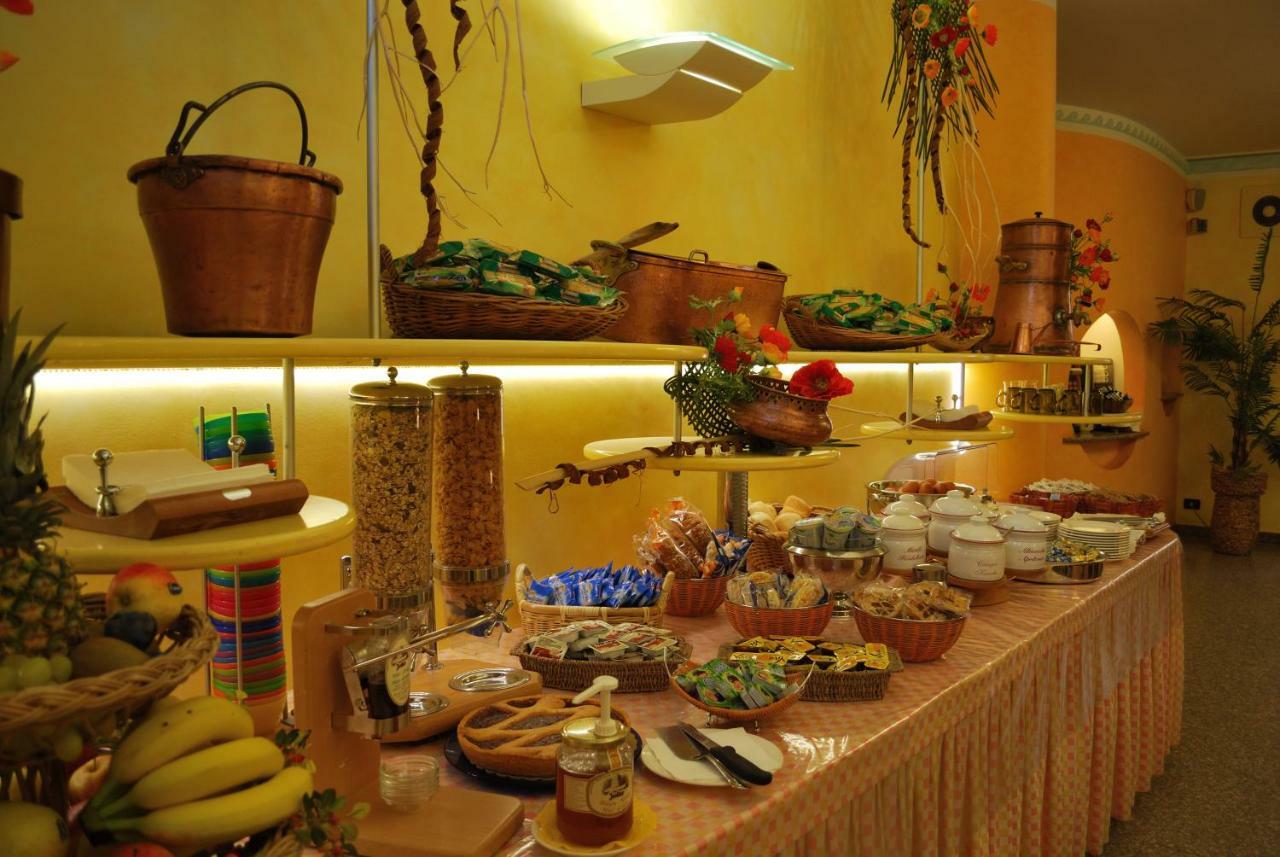 Hotel Galleano Laigueglia Luaran gambar