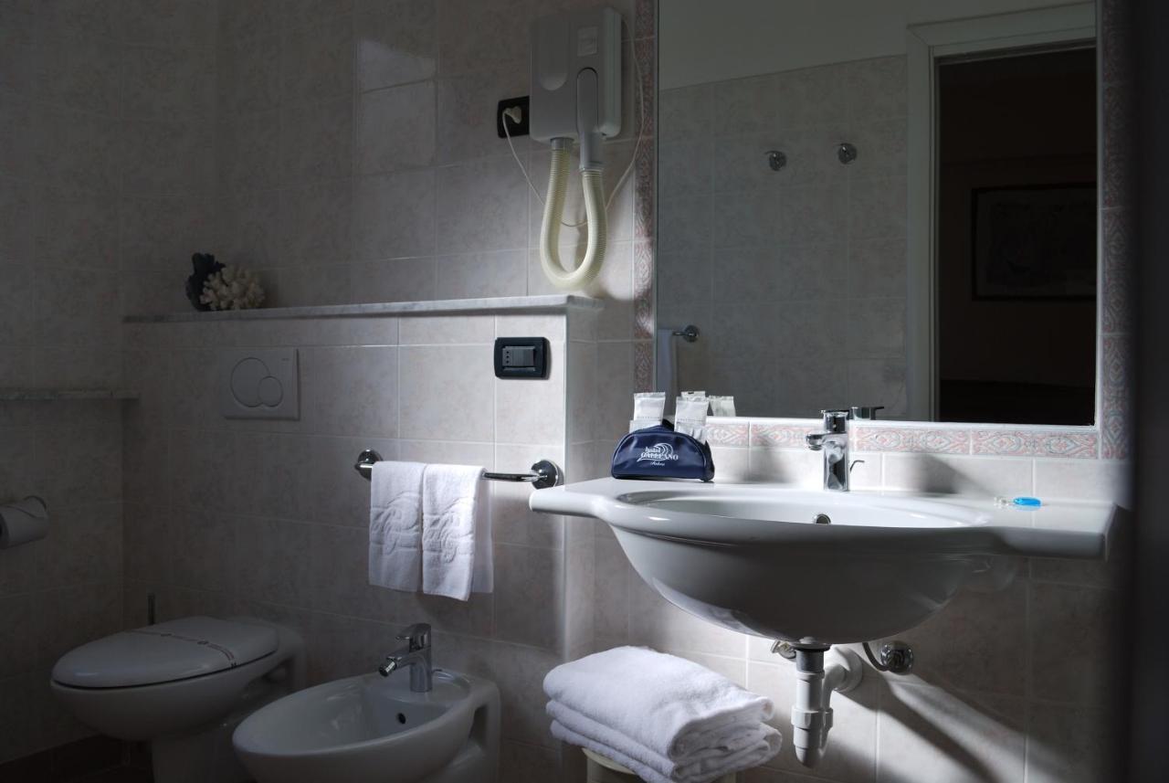 Hotel Galleano Laigueglia Luaran gambar